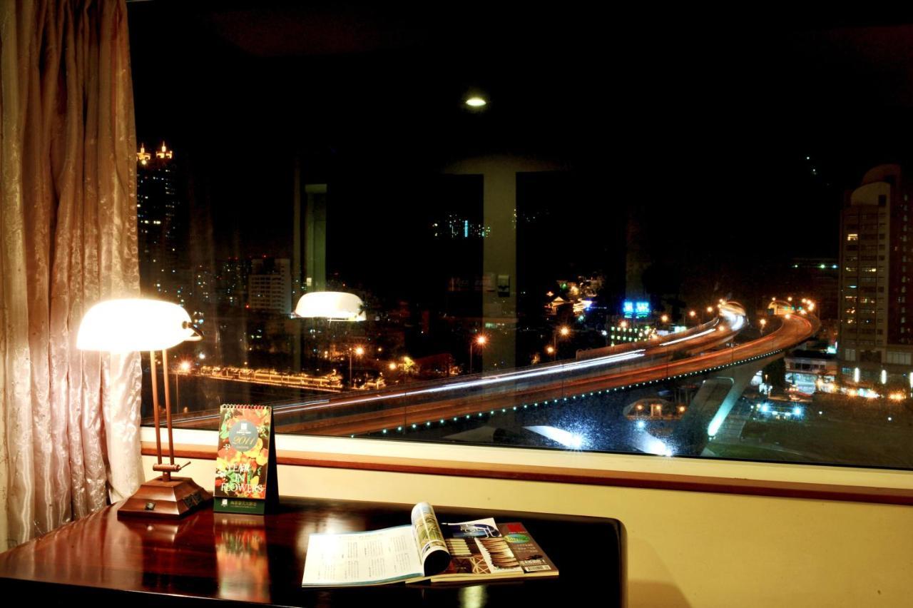 Beautiful Hotel Taipei Xindian Eksteriør billede